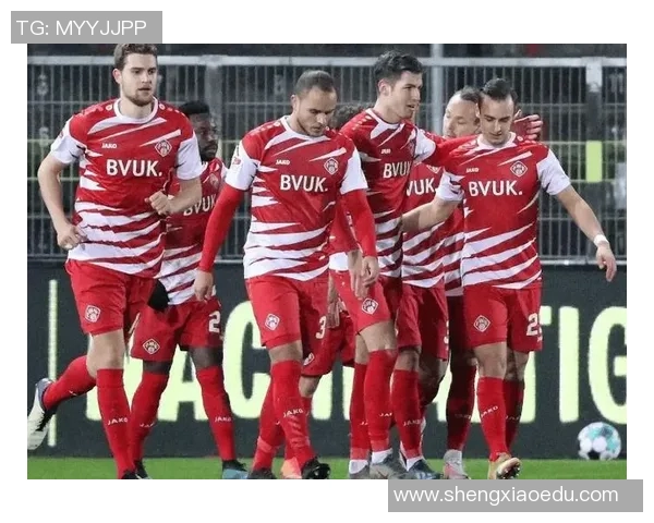 汉诺威遗憾失利,被勒沃库森横扫取胜 汉诺威遗憾失利,被勒沃库森横扫取胜